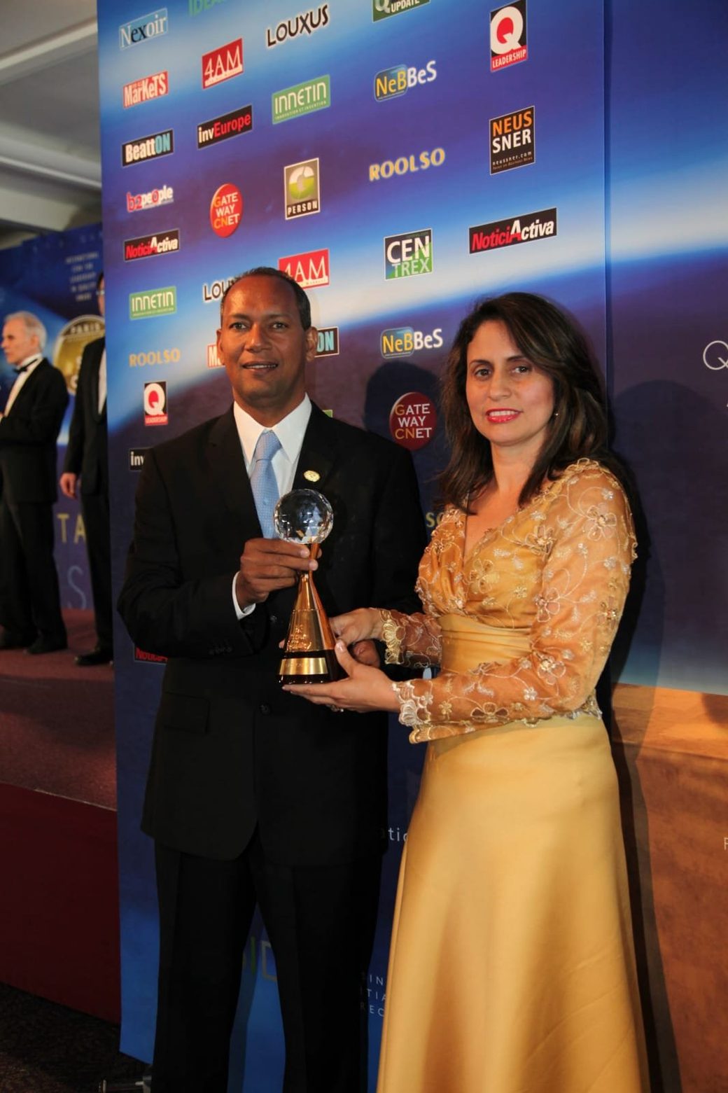 Öko Caribe receiving the Star for Quality in Leadership award in Paris